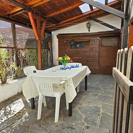 Apartment La Casa Di Amelia By World