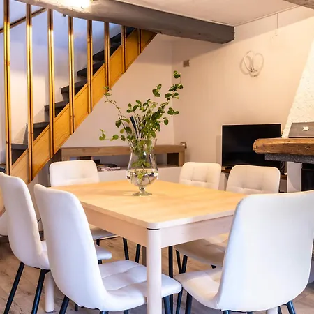 La Casa Di Amelia By World Apartment Pisano